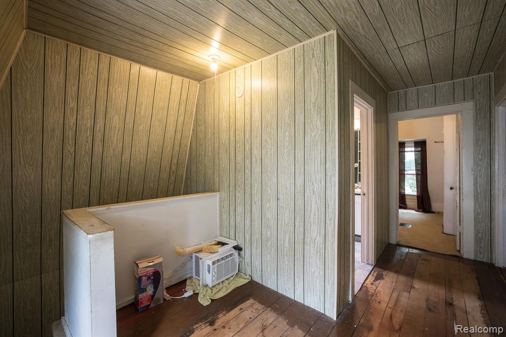 610 S CLINTON Street, Stockbridge, MI 49285 — Photo 19