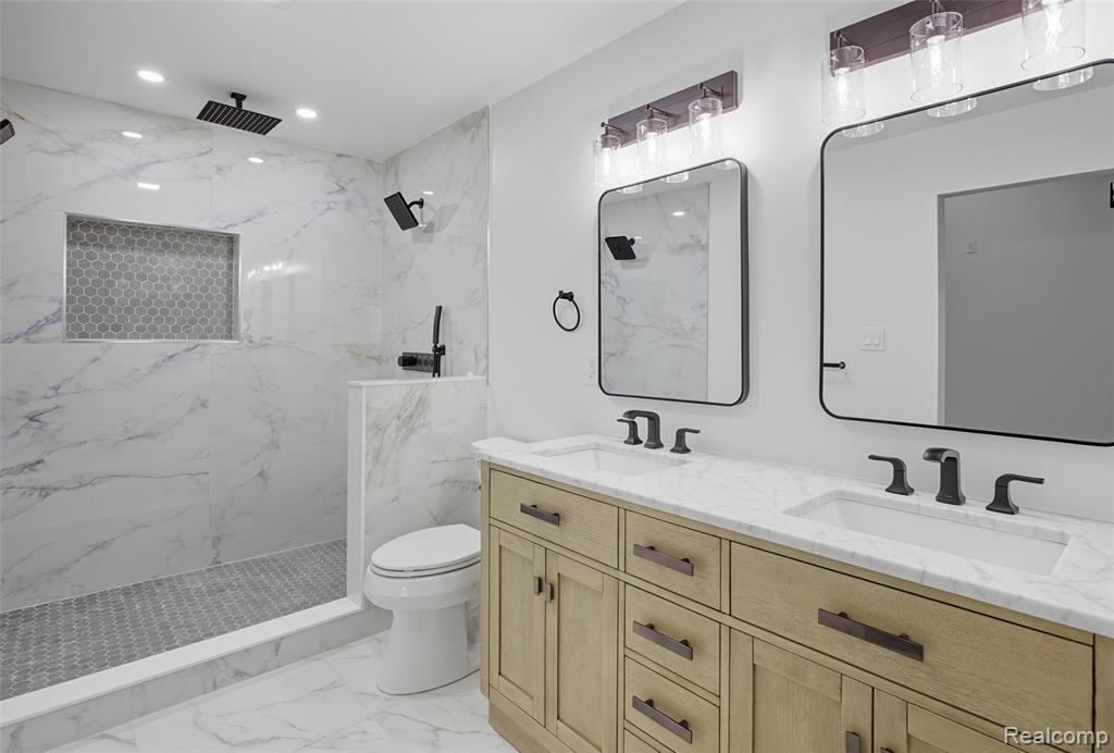 5190 Westcombe Lane, West Bloomfield, MI 48324 — Photo 24