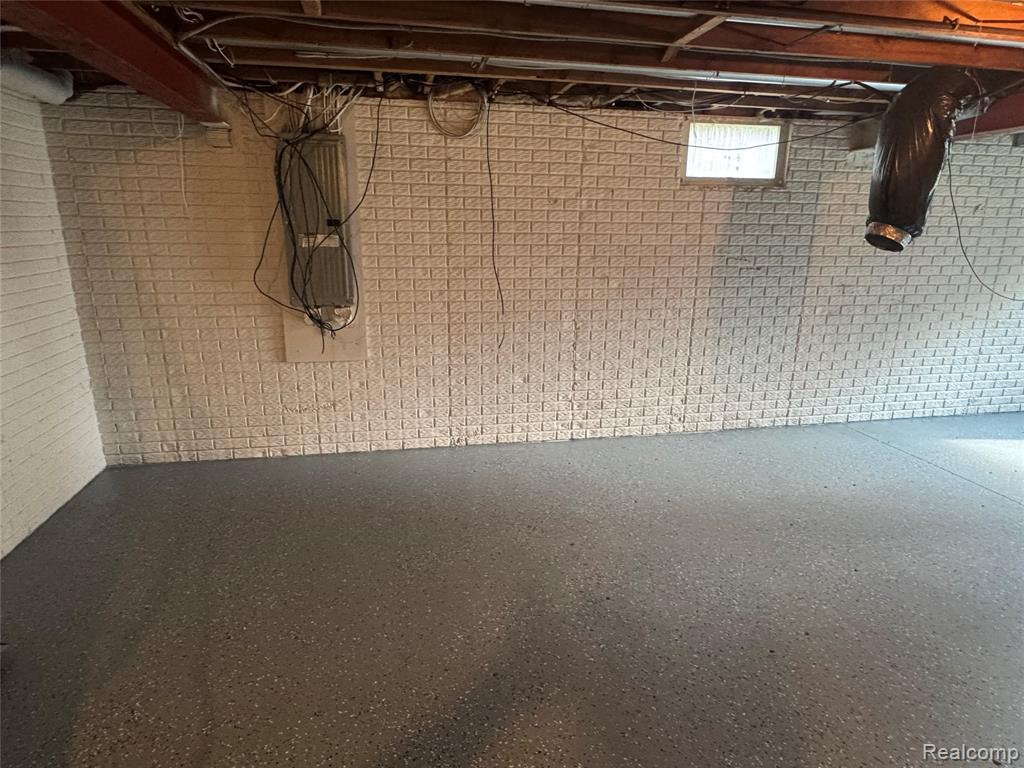 8147 Fox Tail Court, Ypsilanti, MI 48197 — Photo 25