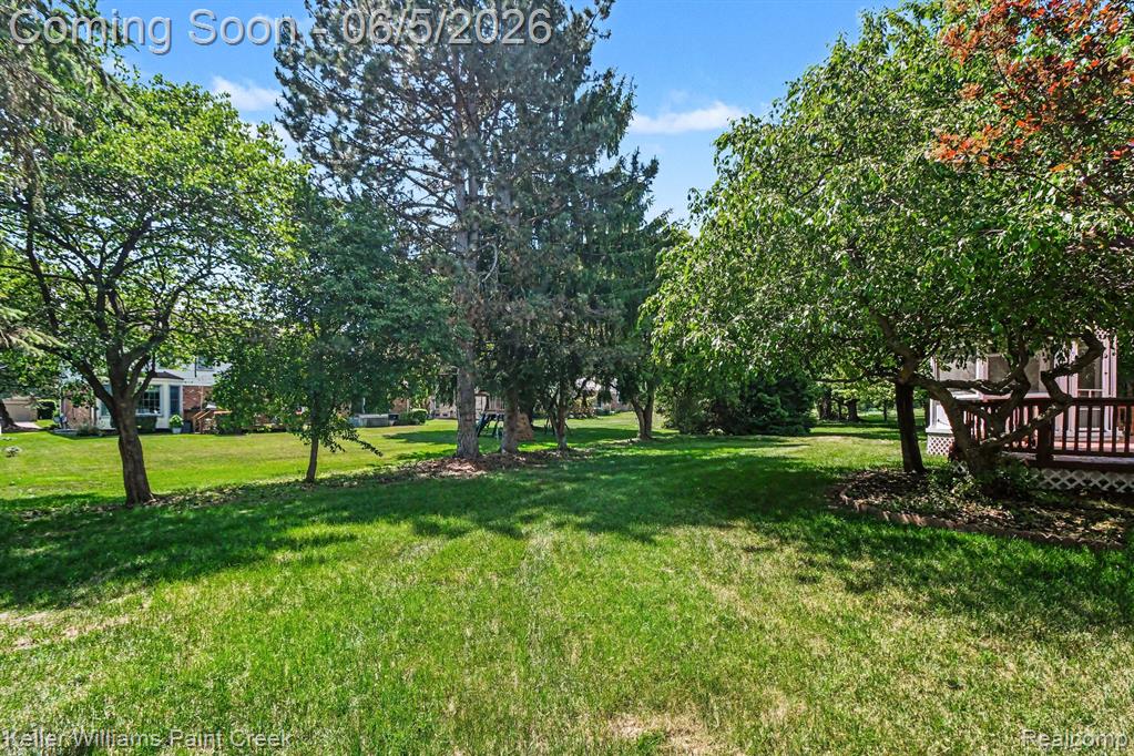 4447 Bentley Drive, Troy, MI 48098 — Photo 26