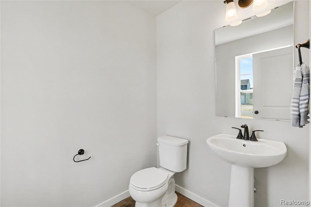 6044 Lahring Road, Linden, MI 48451 — Photo 13