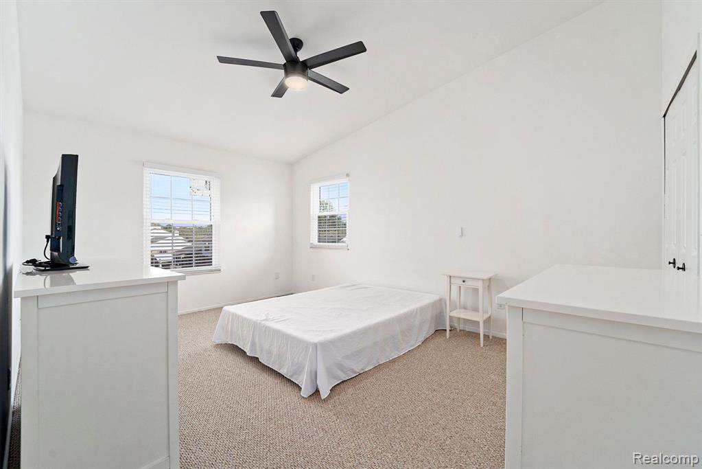 30979 COUNTRY, 163, Farmington Hills, MI 48331 — Photo 12
