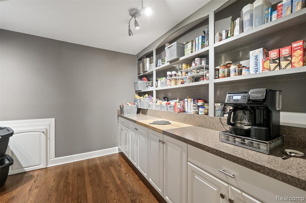 660 Garland Road, Ortonville, MI 48462 — Photo 14