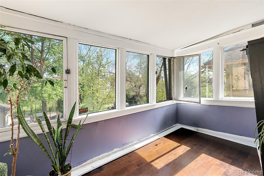 867 Edison Street, Detroit, MI 48202 — Photo 23