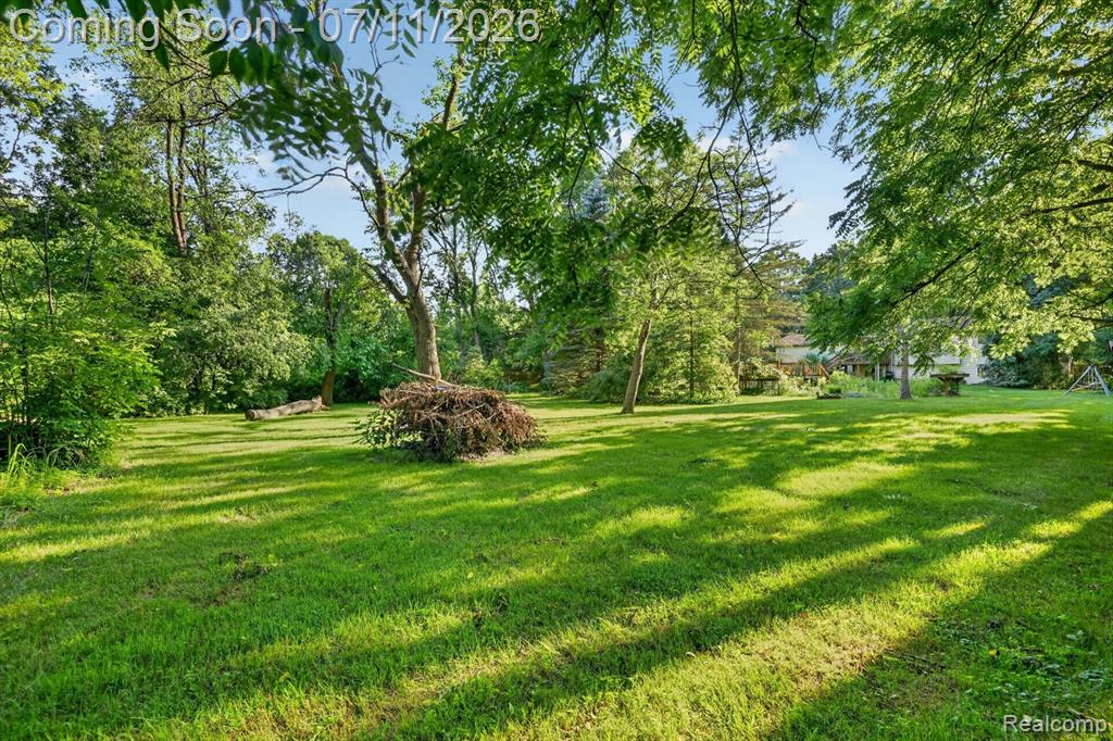 4430 N Center Road, Flint, MI 48506 — Photo 44