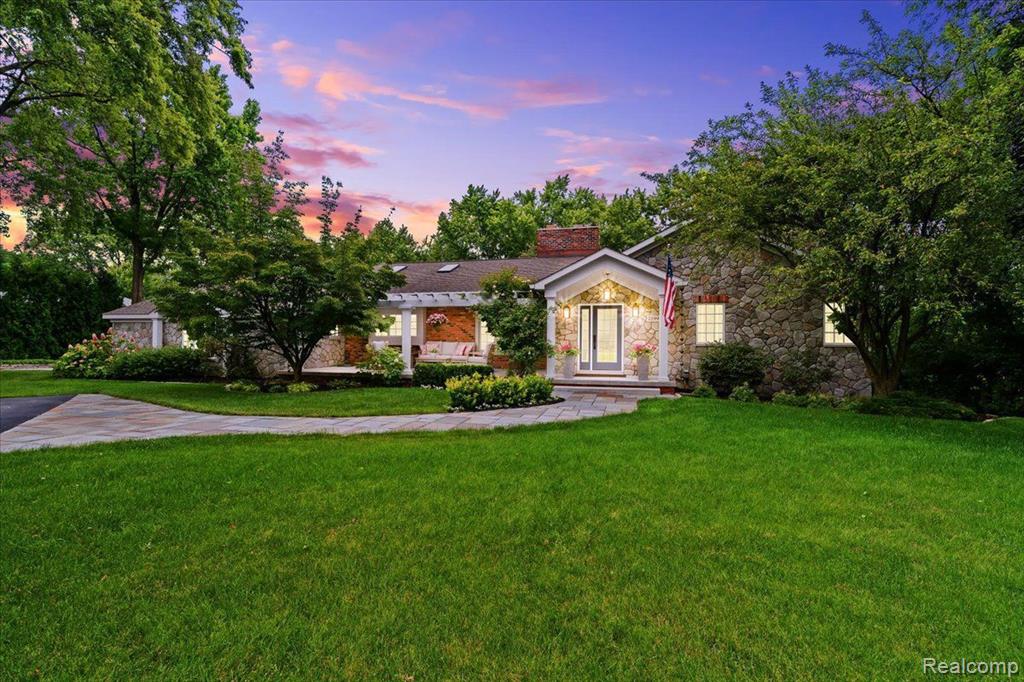 7299 OLD MILL Road, Bloomfield Hills, MI 48301 — Photo 4