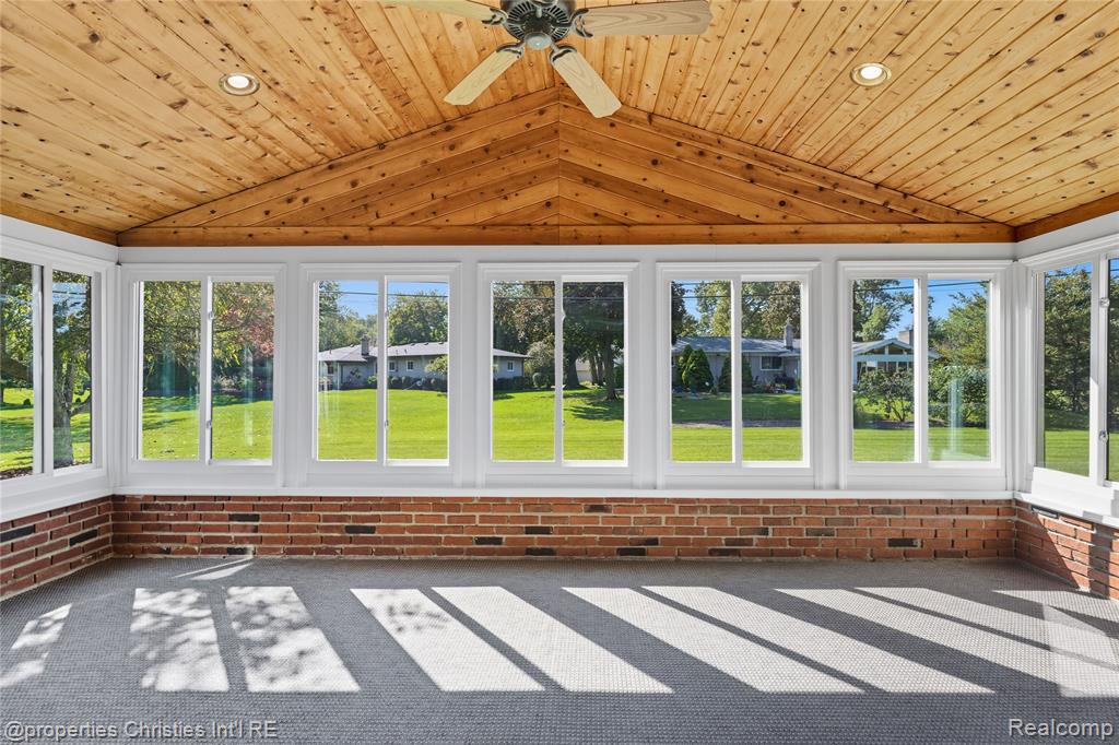 6308 Donnybrook Drive, Shelby Twp, MI 48316 — Photo 23