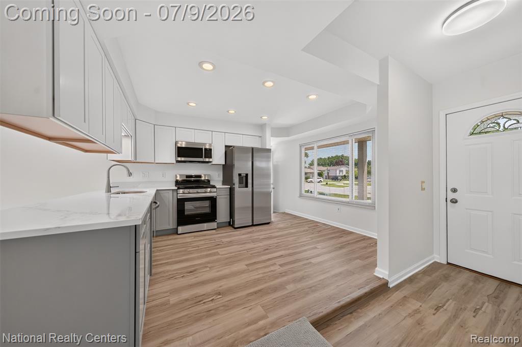 40925 McNamara Drive, Clinton Twp, MI 48038 — Photo 10