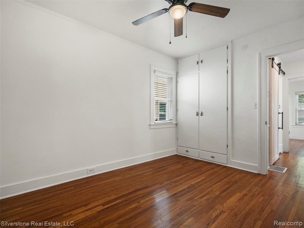 800 N EDISON Avenue, Royal Oak, MI 48067 — Photo 23