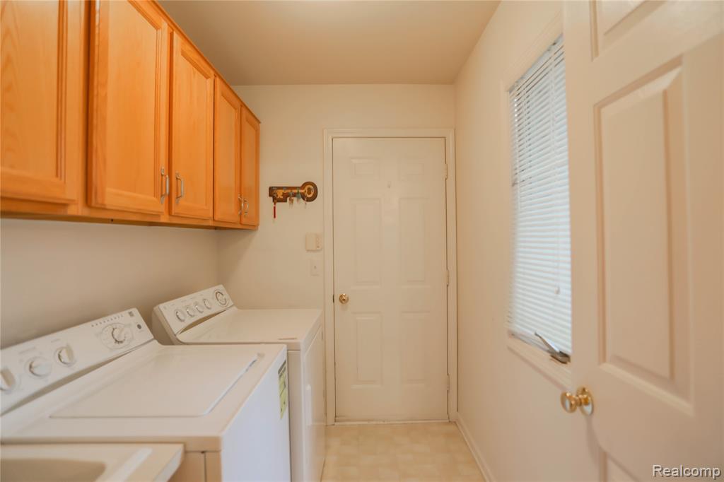 16768 Pearlcreek Court N, Macomb, MI 48042 — Photo 18