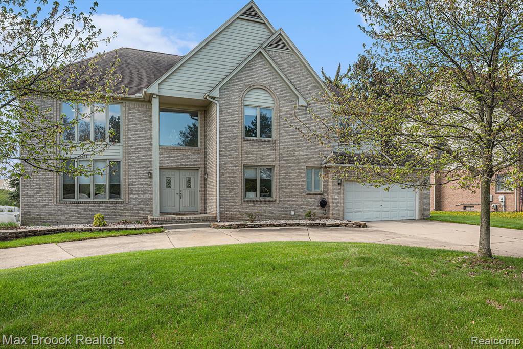 6011 MAPLE FOREST, West Bloomfield, MI — Photo 2