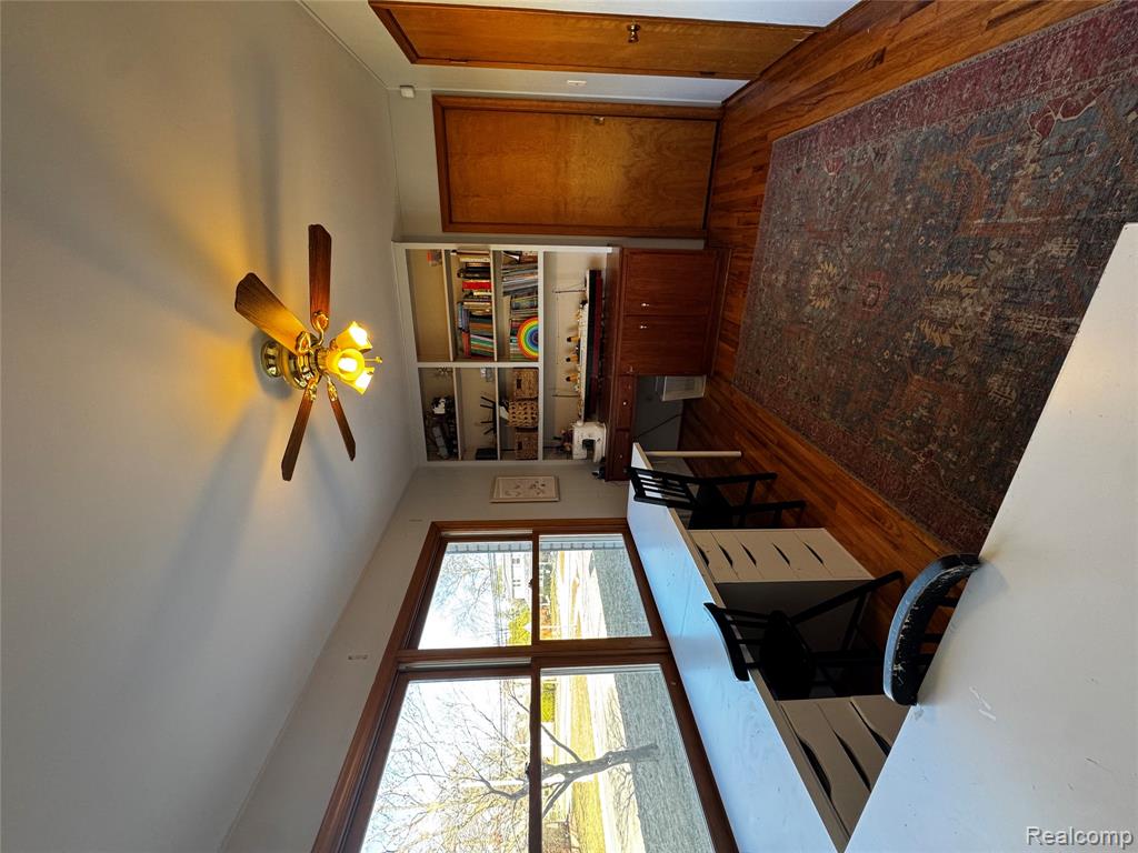 855 Avon Court, Grosse Pointe Woods, MI 48236 — Photo 25