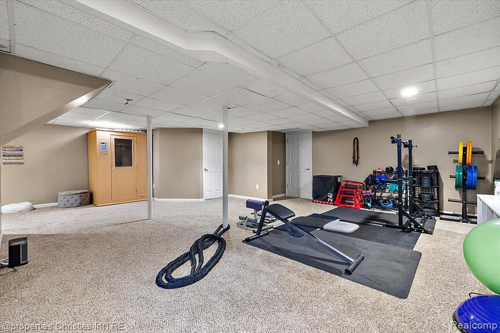 42683 Wimbleton Way, Novi, MI — Photo 35