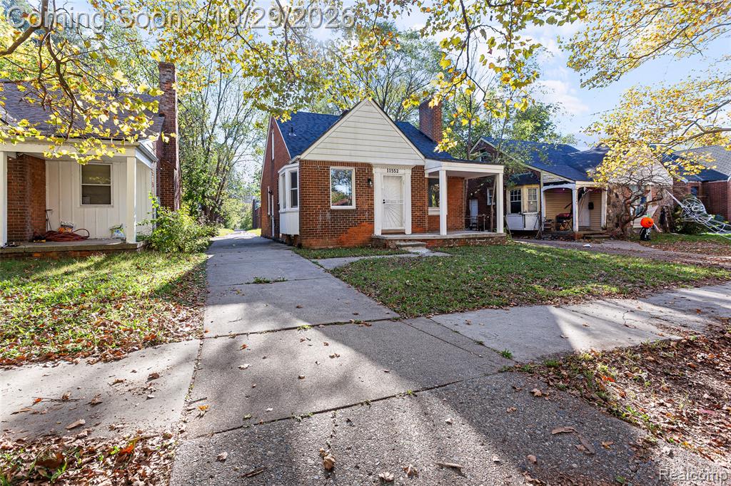 11552 Nottingham Road E, Detroit, MI 48224