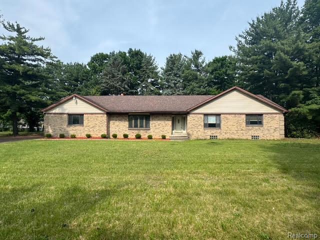 40250 Pinetree Drive, Plymouth, MI 48170 — front exterior