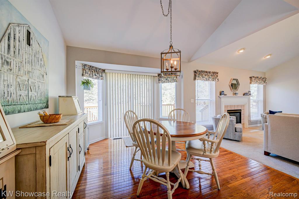 1074 ANDOVER Circle, Commerce Twp, MI 48390 — Photo 14
