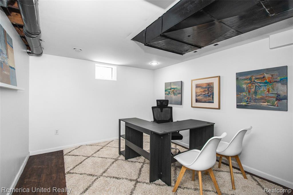 717 S Edgeworth Avenue, Royal Oak, MI 48067 — Photo 42