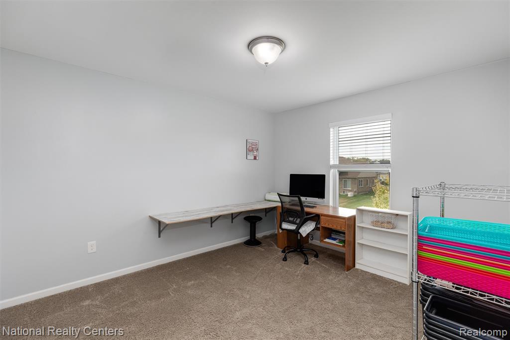 13456 Stamford Road, Belleville, MI 48111 — Photo 20