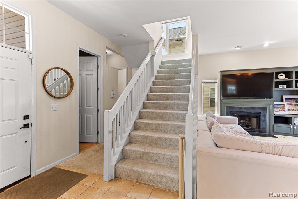 1484 Chapleau Drive, Ann Arbor, MI 48103 — Photo 23
