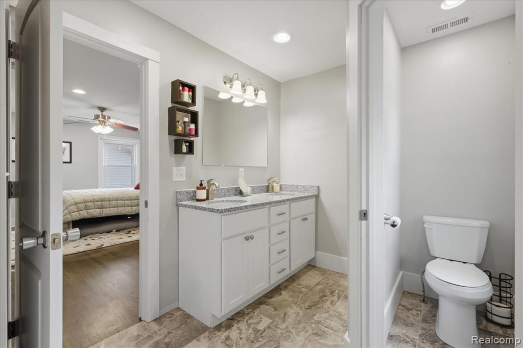 707 S Laurel Street, Royal Oak, MI 48067 — Photo 27