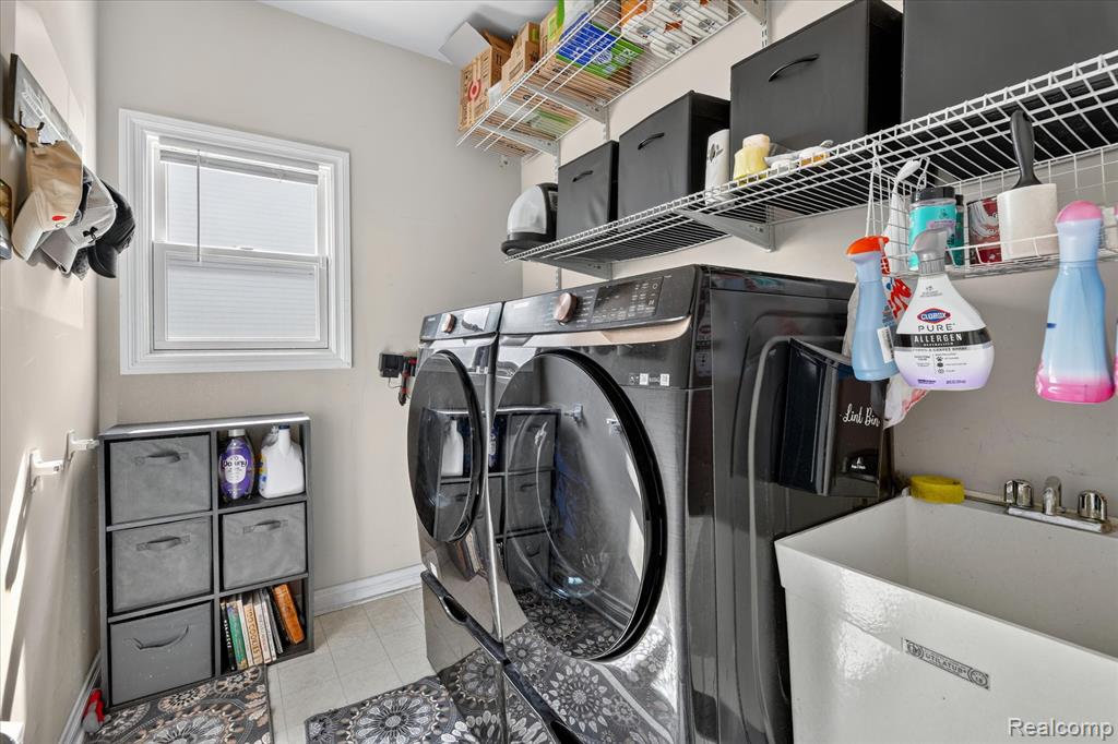 4185 Oak Street, Grand Blanc, MI 48439 — Photo 12