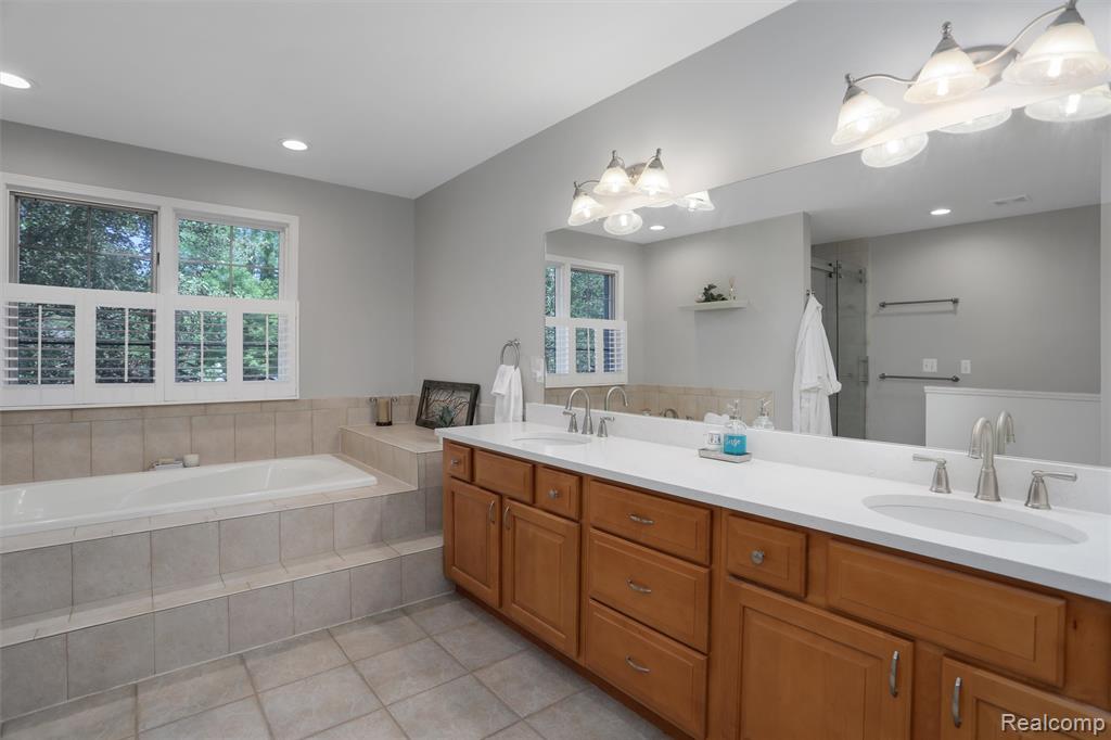 55975 Sequoia Court, Shelby Twp, MI 48316 — Photo 17