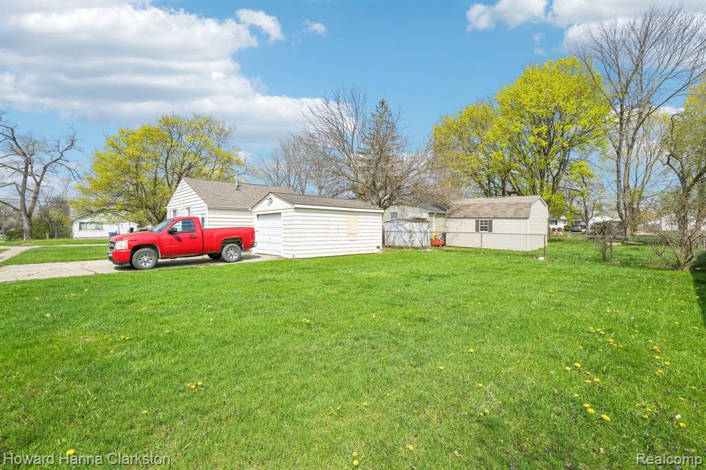 967 Darling Street, Flint, MI 48532 — Photo 19