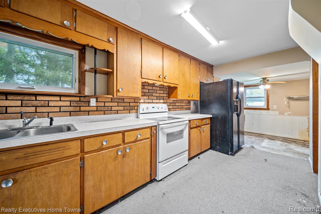 12972 NORMAN Road, Brockway, MI 48097 — Photo 32
