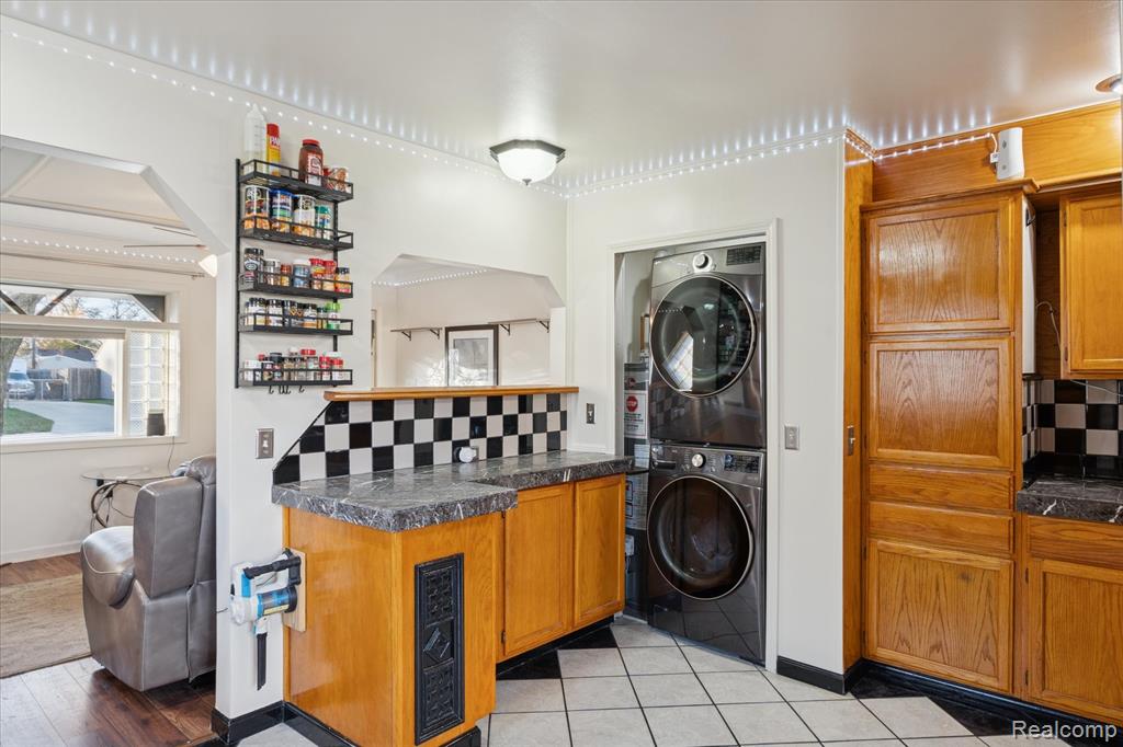 6037 William Street, Taylor, MI 48180 — Photo 15