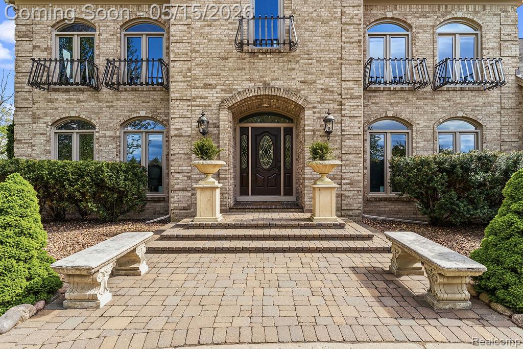 7374 Fox Hill Lane, Northville, MI 48168 — Photo 7