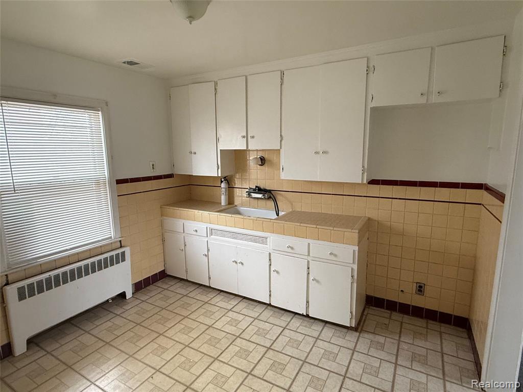 5115 Chatsworth Street, Detroit, MI 48224 — Photo 21