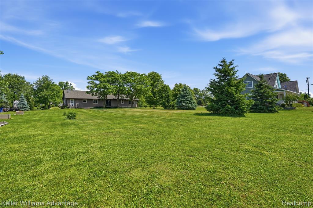 48053 Harris Road, Belleville, MI 48111 — Photo 31