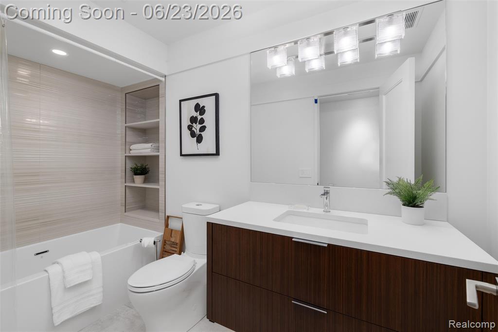 2700 Squirrel Road, Bloomfield Hills, MI 48304 — Photo 49