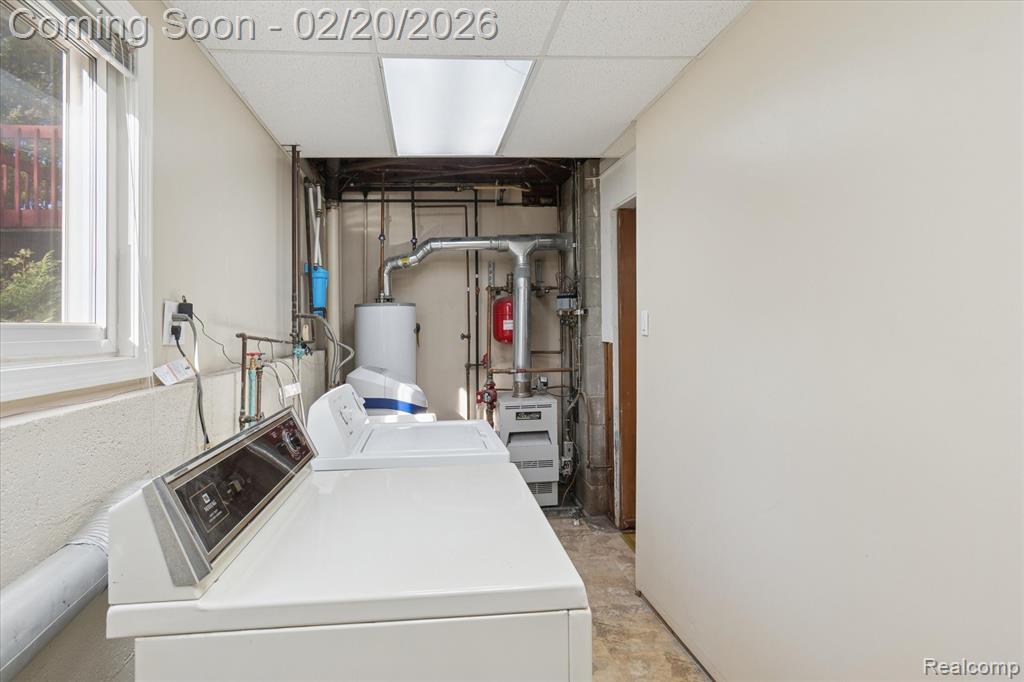541 Crystalia Street, Commerce Twp, MI 48382 — Photo 33