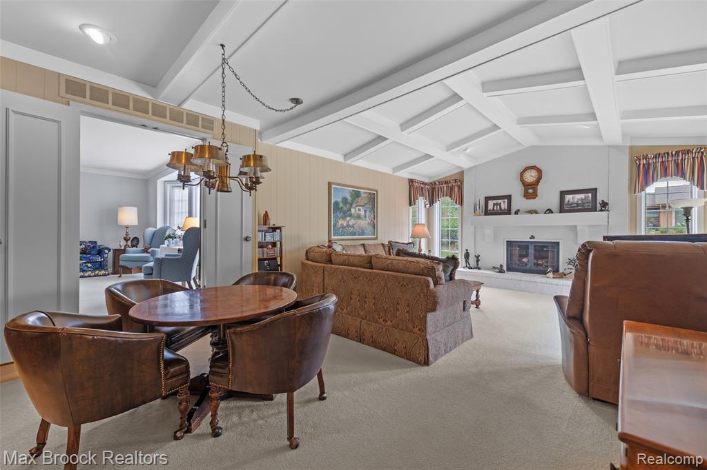 1818 Argosy Court, Bloomfield, MI 48302 — Photo 11