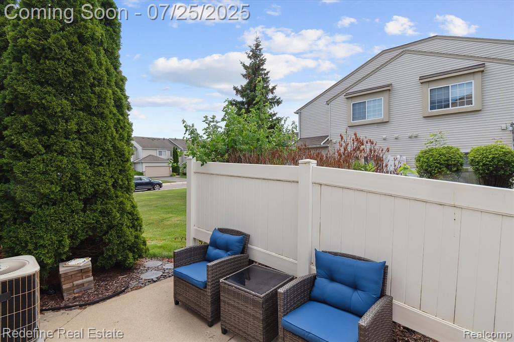 26708 Ashton Drive, Woodhaven, MI 48183 — Photo 33