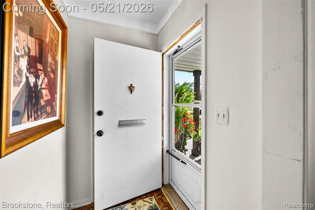 18474 Beverly Road, Beverly Hills, MI 48025 — Photo 4