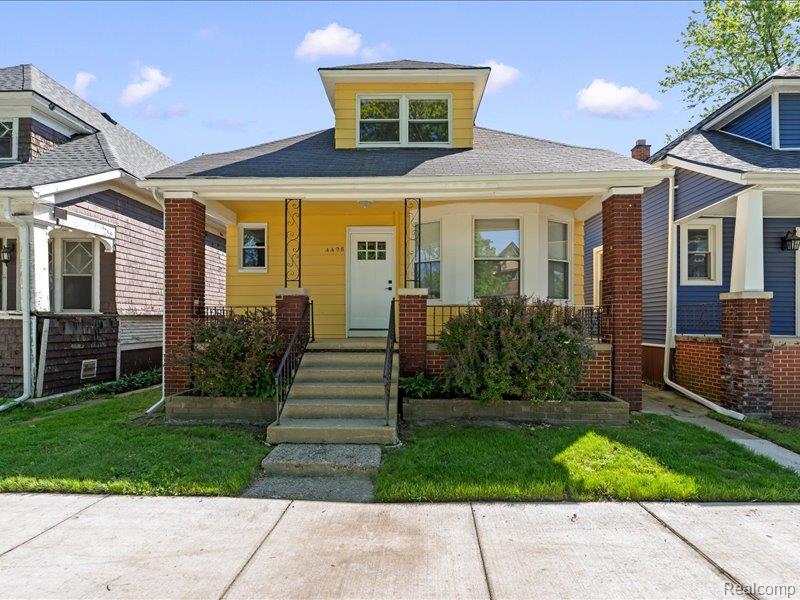 4498 Fischer Street, Detroit, MI 48214