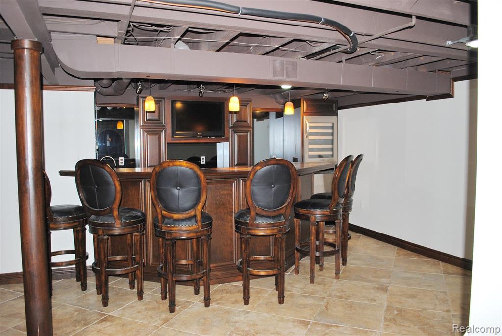 719 Upper Scotsborough Way, Bloomfield Hills, MI 48304 — Photo 24