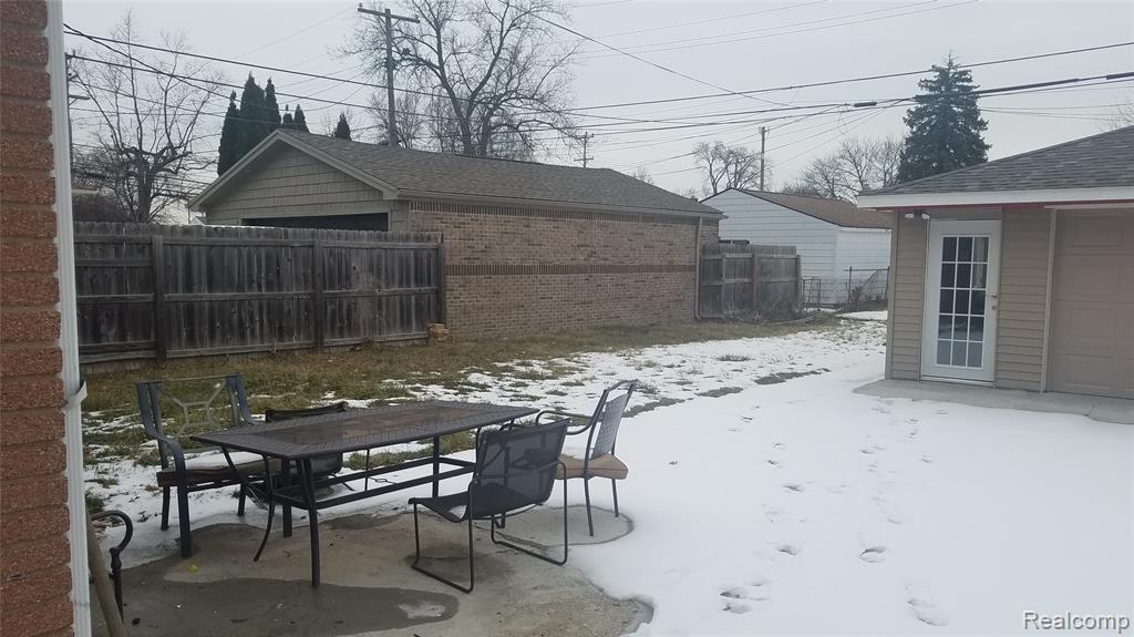 5830 Whitefield Street, Dearborn Heights, MI 48127 — Photo 3