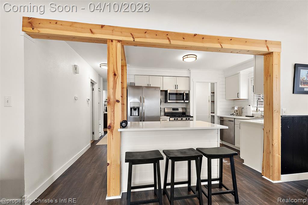 24658 Roanoke Avenue, Oak Park, MI 48237 — Photo 12
