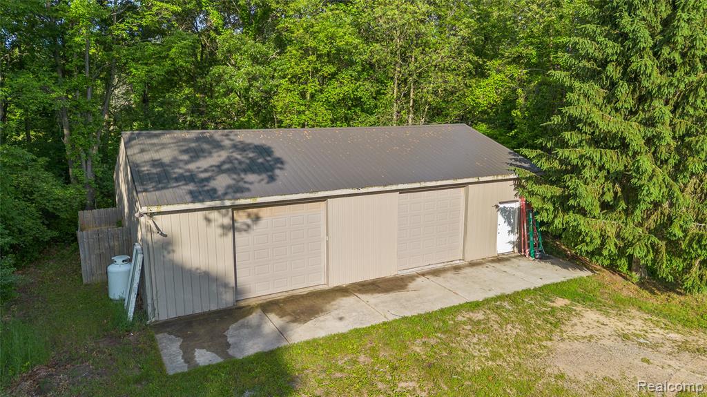 2190 Seymour Lake Road, Ortonville, MI 48462 — Photo 37