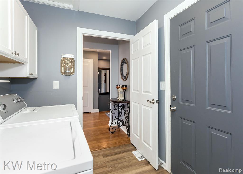 55 BOYKEN Road, Rochester Hills, MI 48307 — Photo 29
