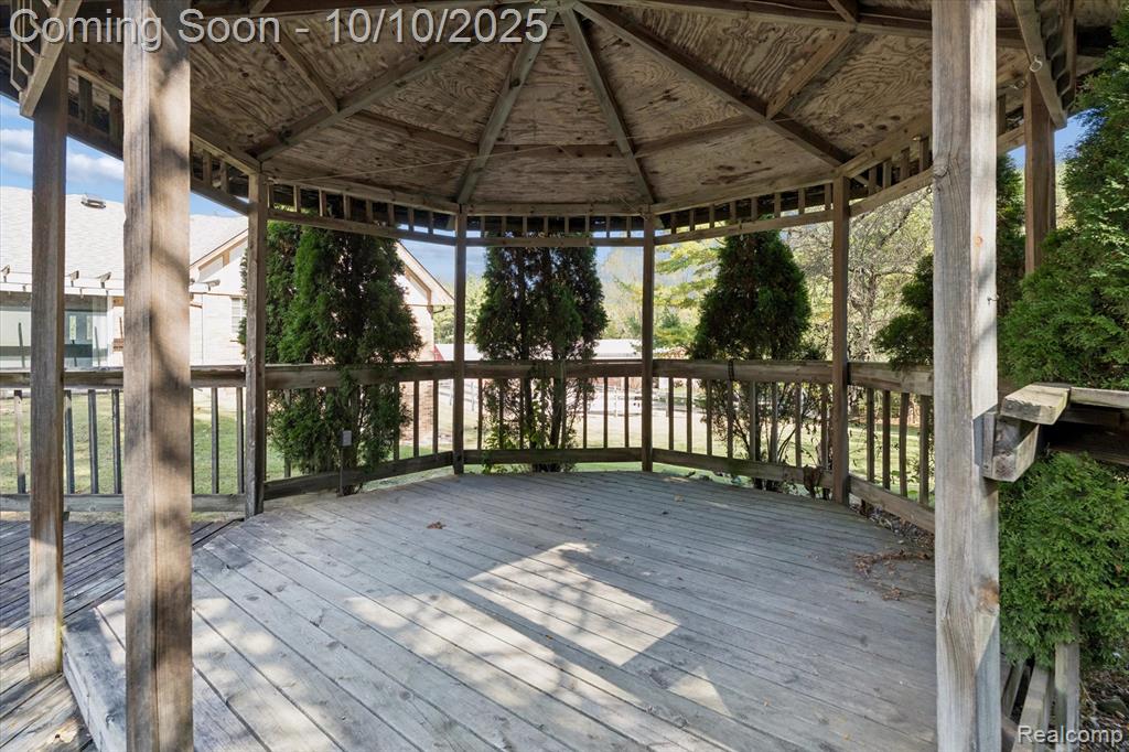 7750 Sleepy Hollow Drive, Northville, MI 48168 — Photo 48