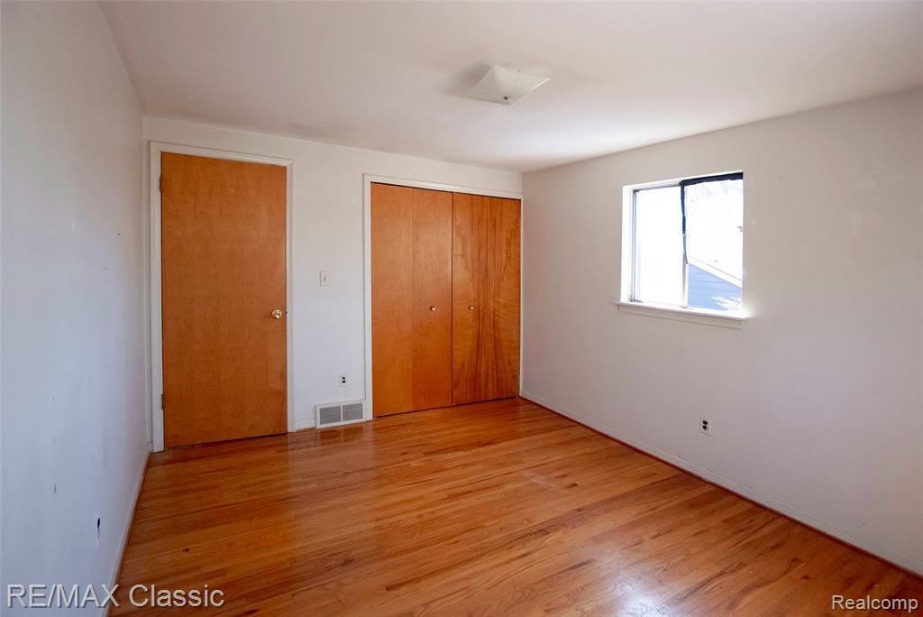 16083 Kirkshire Avenue, Beverly Hills, MI 48025 — Photo 27
