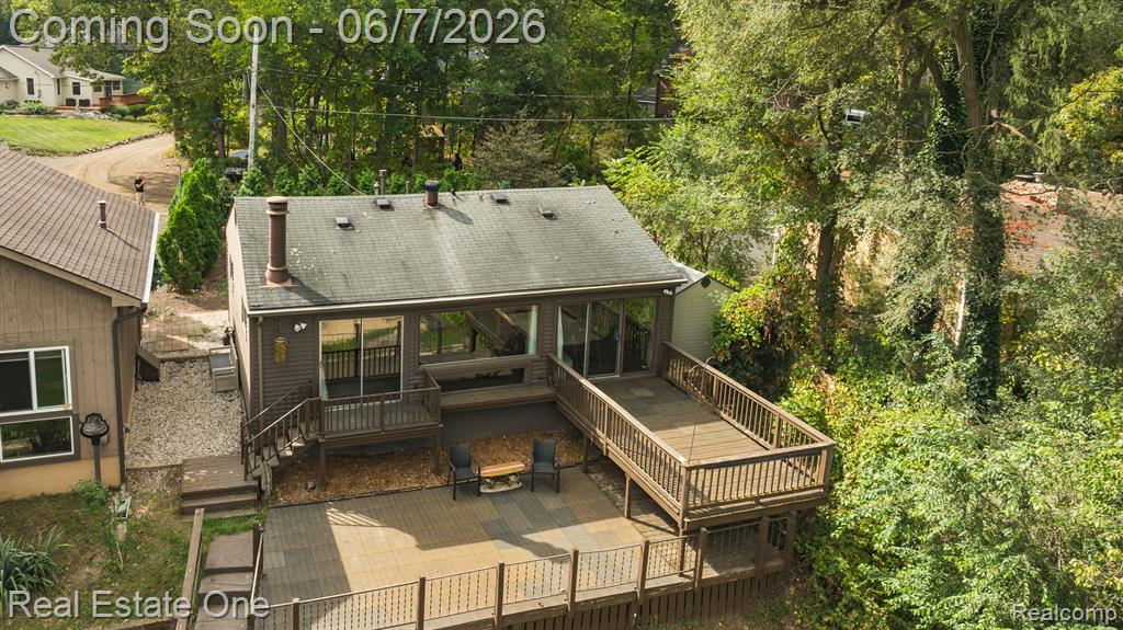 200 E CANYON Drive, Milford, MI 48380 — Photo 65