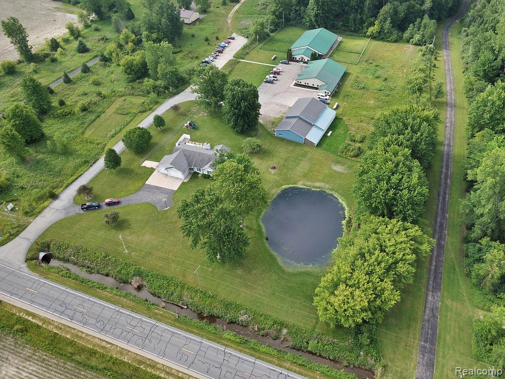 3334 E Freeland Road, Freeland, MI 48623 — Photo 8