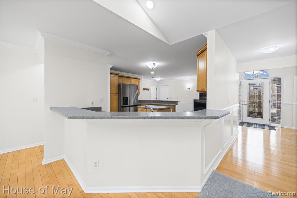 35260 Bradford Drive, New Baltimore, MI 48047 — Photo 8