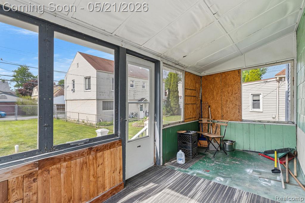 437 Poplar Street, Wyandotte, MI 48192 — Photo 24
