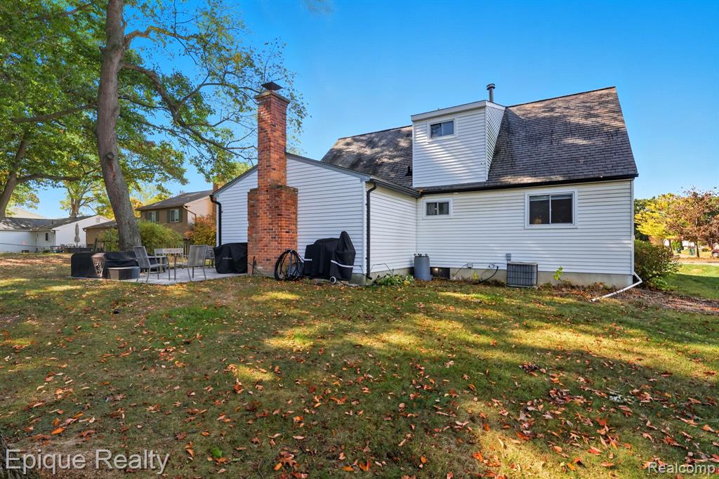 3411 Ashley Drive, Orion, MI — Photo 7